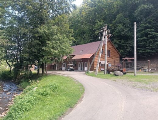 Кінний клуб