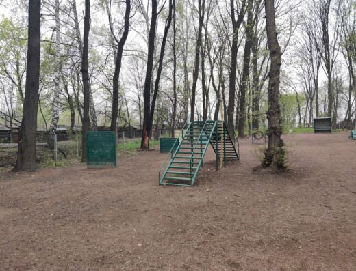 Майданчик для вигулювання та дресування собак “Вишневе”