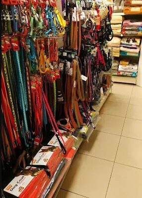 Зоомагазин „д-р Стефанов – Нечовешки магазин“, ул. Коста Лулчев, София