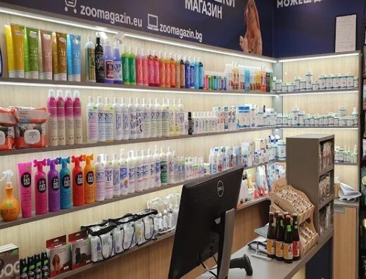 Зоомагазин „Зоозинче Д-р Стефанов – Нечовешки магазин“, д-р Атанас Москов, София