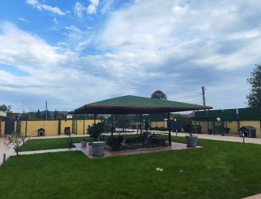 Хотел за кучета „Дона“