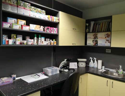 Ветеринарна аптека и амбулатория „Албавет“