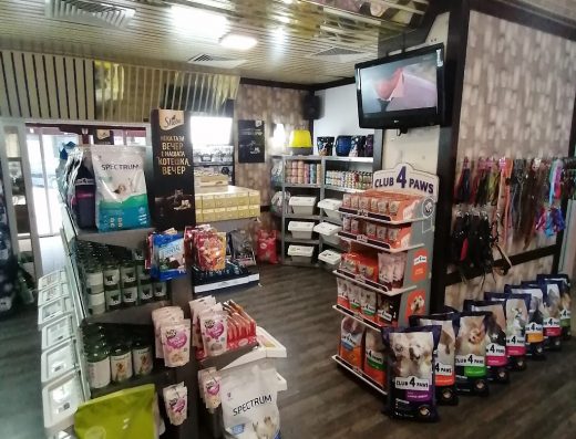 Зоомагазин „Лъки“